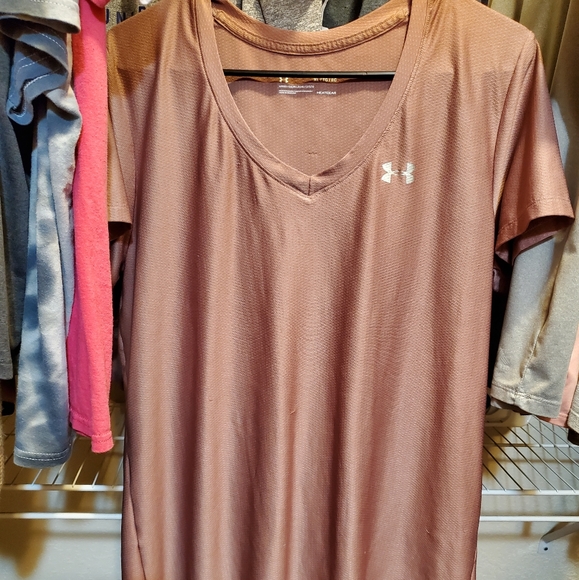 Under Armour V-neck Womens - Picture 5 of 5